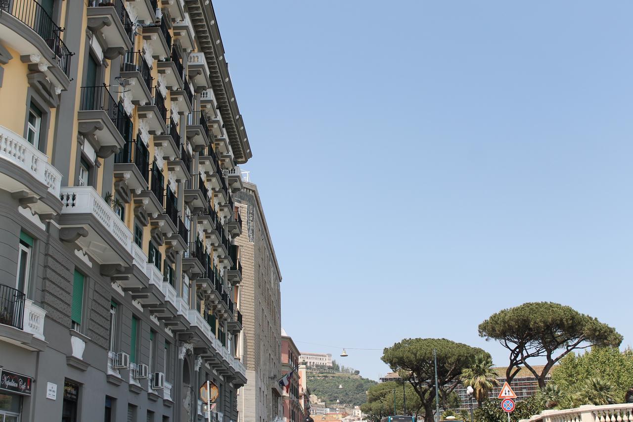Bed No Breakfast Ak 2 Otel Napoli Dış mekan fotoğraf