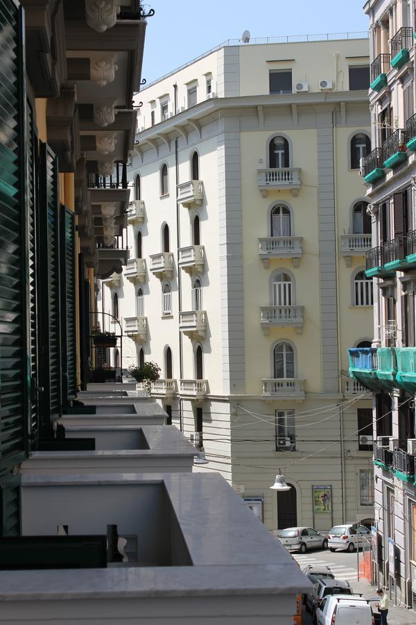 Bed No Breakfast Ak 2 Otel Napoli Dış mekan fotoğraf